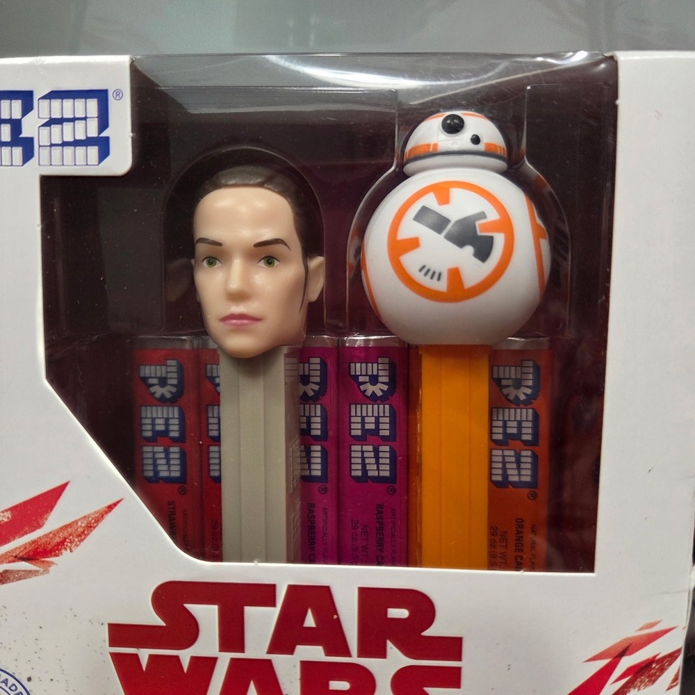 Star Wars PEZ Candy Dispensers BB8 Rey Chewbacca Porg New Lot‎ of 2